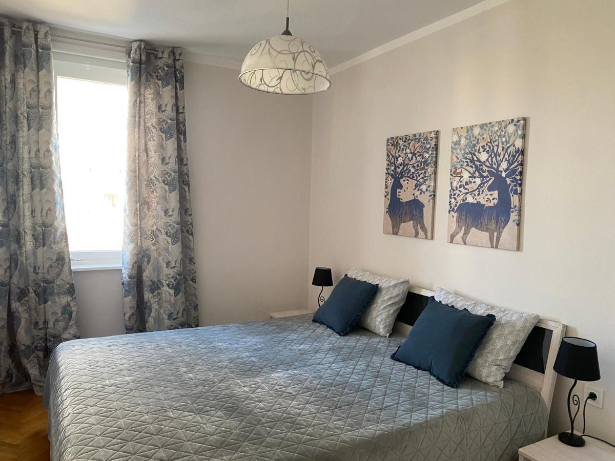 Apartman Colapis- Self Check In, Free Parking, Premium Location! Karlovac Exterior foto